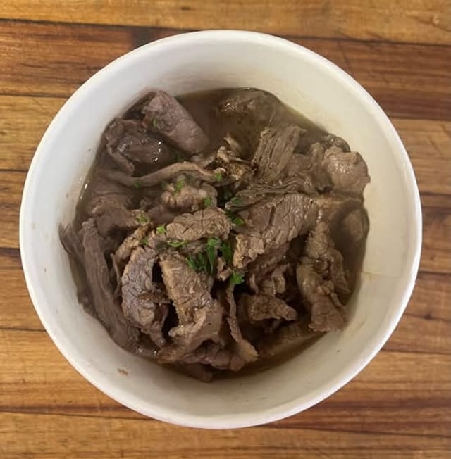 Sliced Piedmontese Lean Beef w/EVOO & Truffle Oil 5oz.